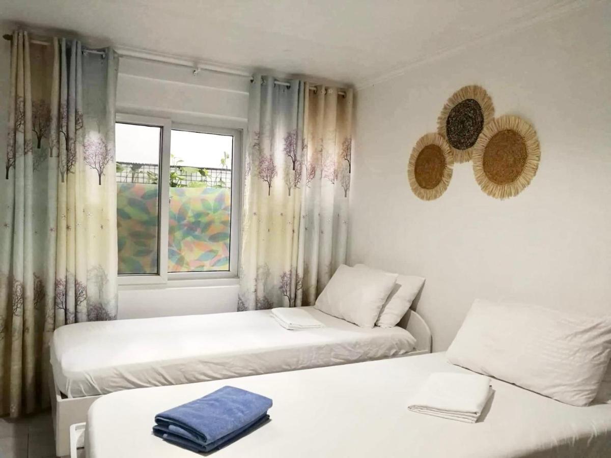 Balai Tinay Guesthouse Легаспі Номер фото